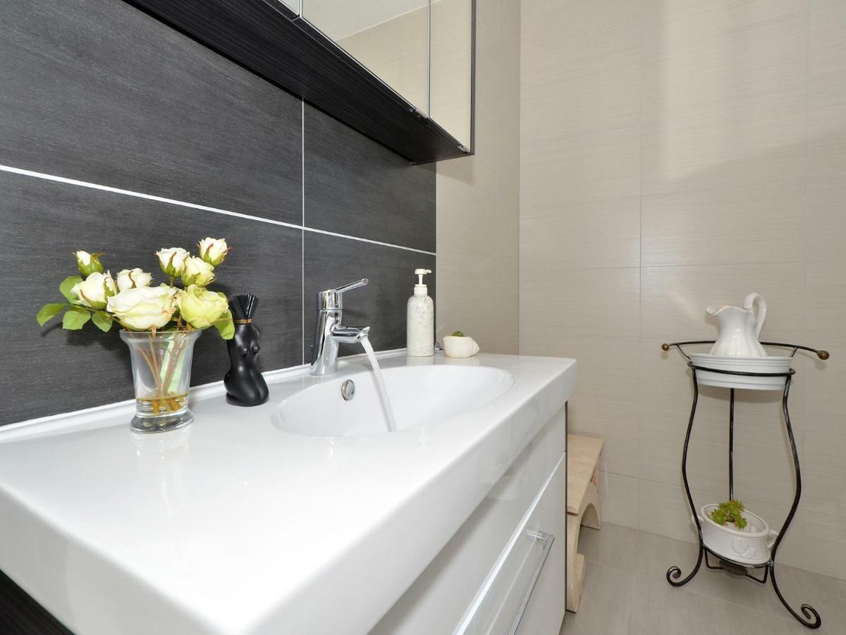 Dondras Residence Трогир Екстериор снимка