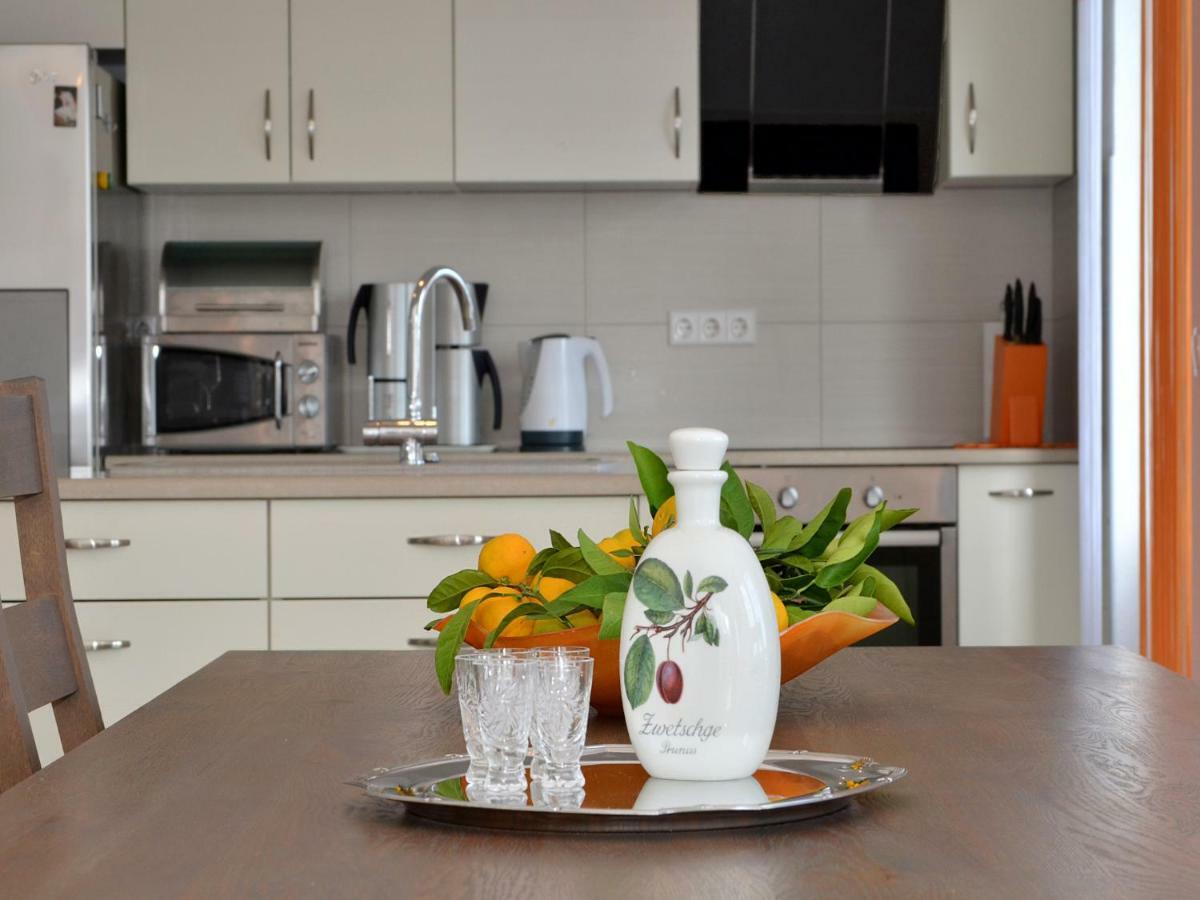 Dondras Residence Трогир Екстериор снимка