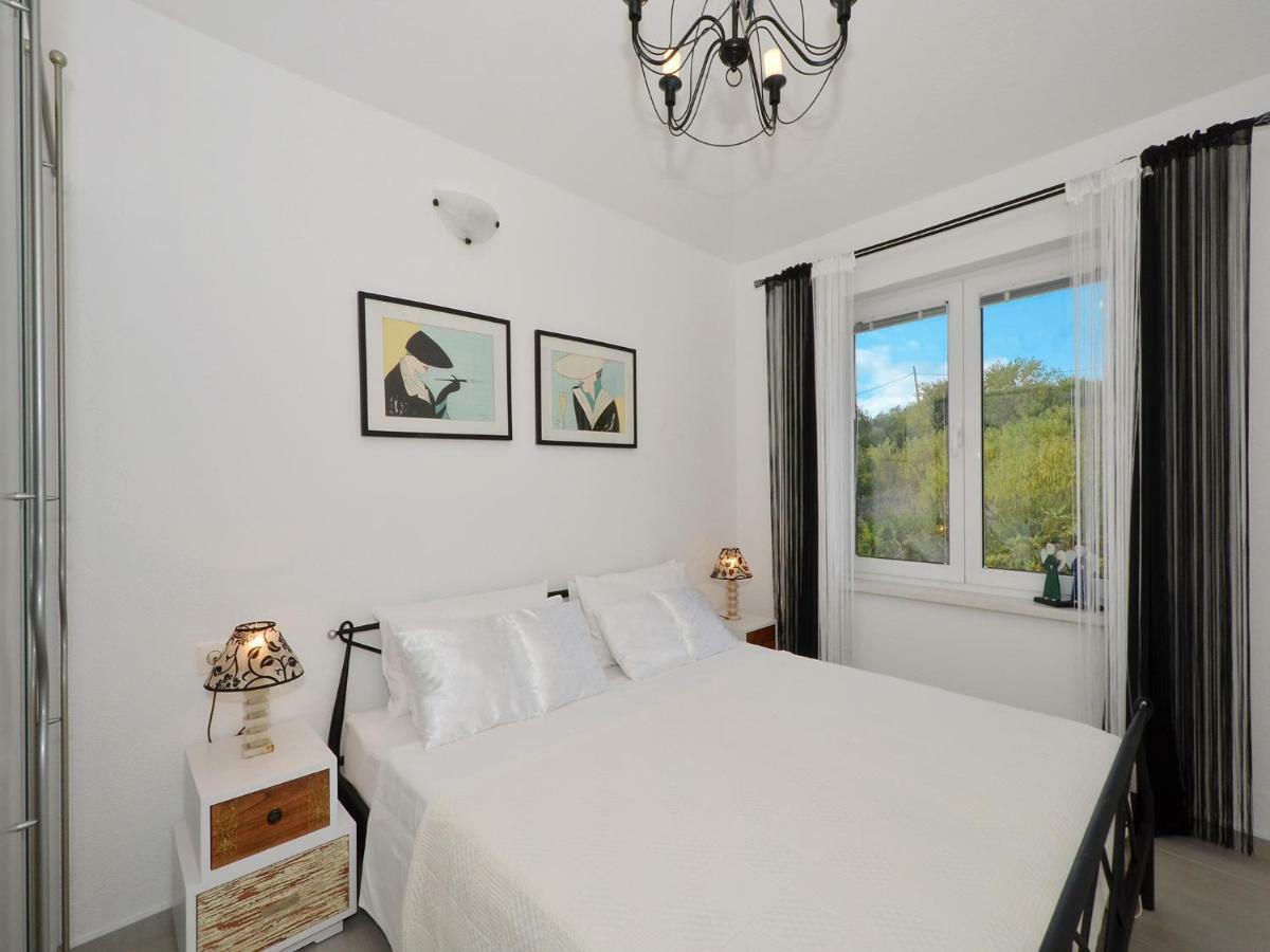 Dondras Residence Трогир Екстериор снимка
